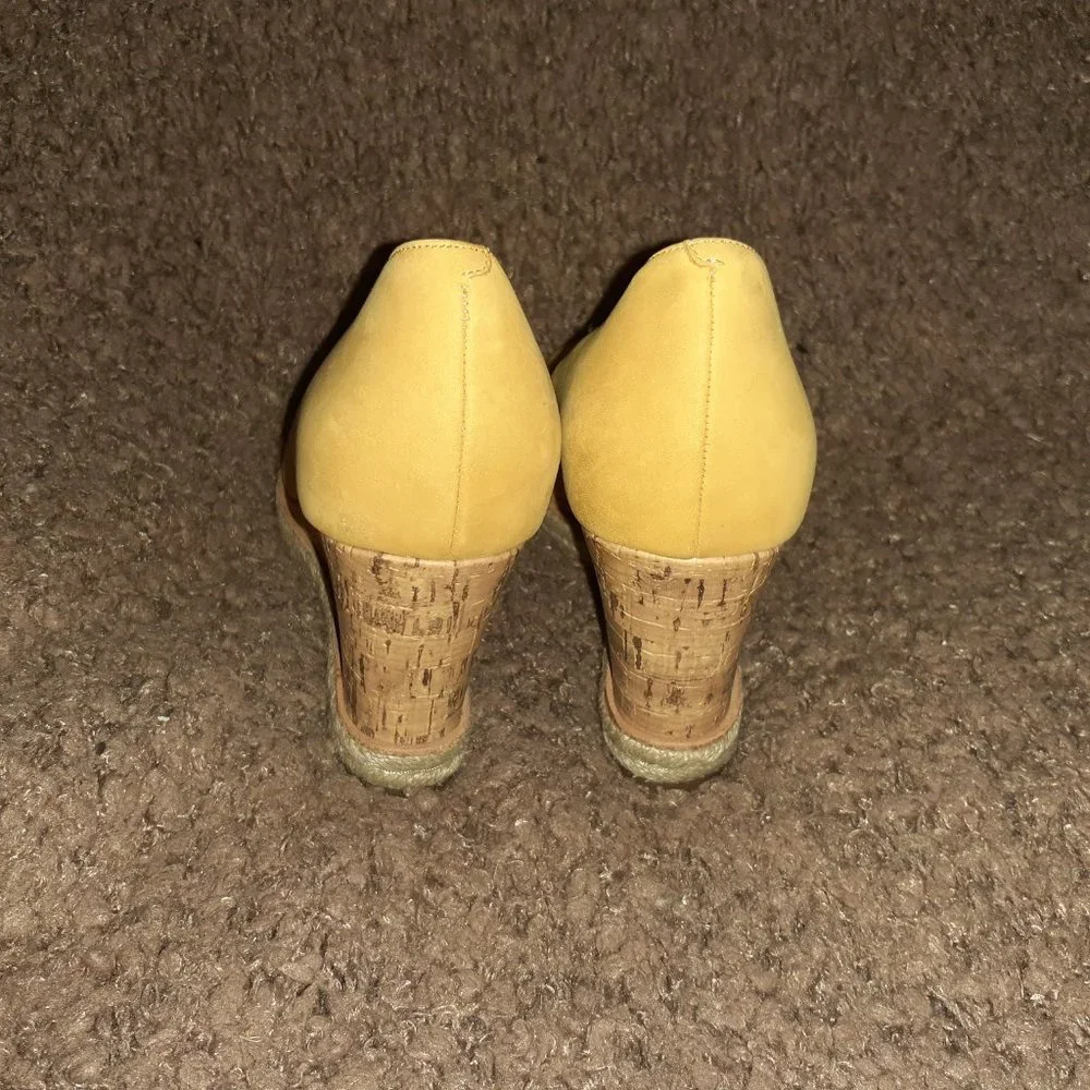 COLE HAAN-Yellow Nubuck Leather-Peep Toe-Cork Wedge-Espadrille-Sz 7-Excellent